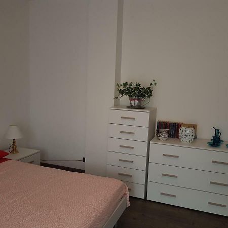In Centro A Saint Vincent Apartman Kültér fotó